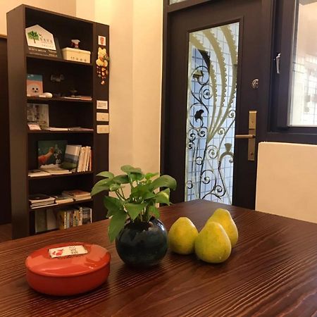 Flower Homestay Чишан Экстерьер фото
